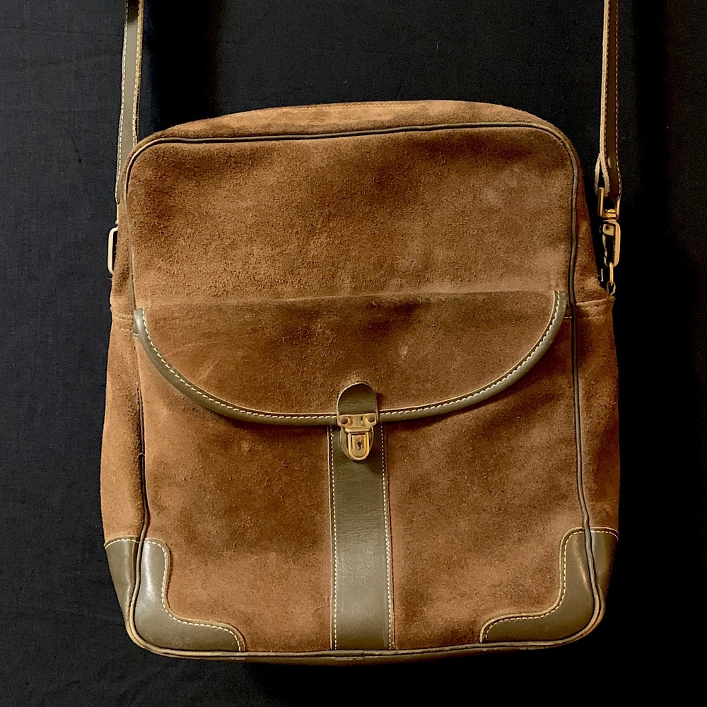 Vintage brown The French Co. leather messenger bag. Handcrafted in California.